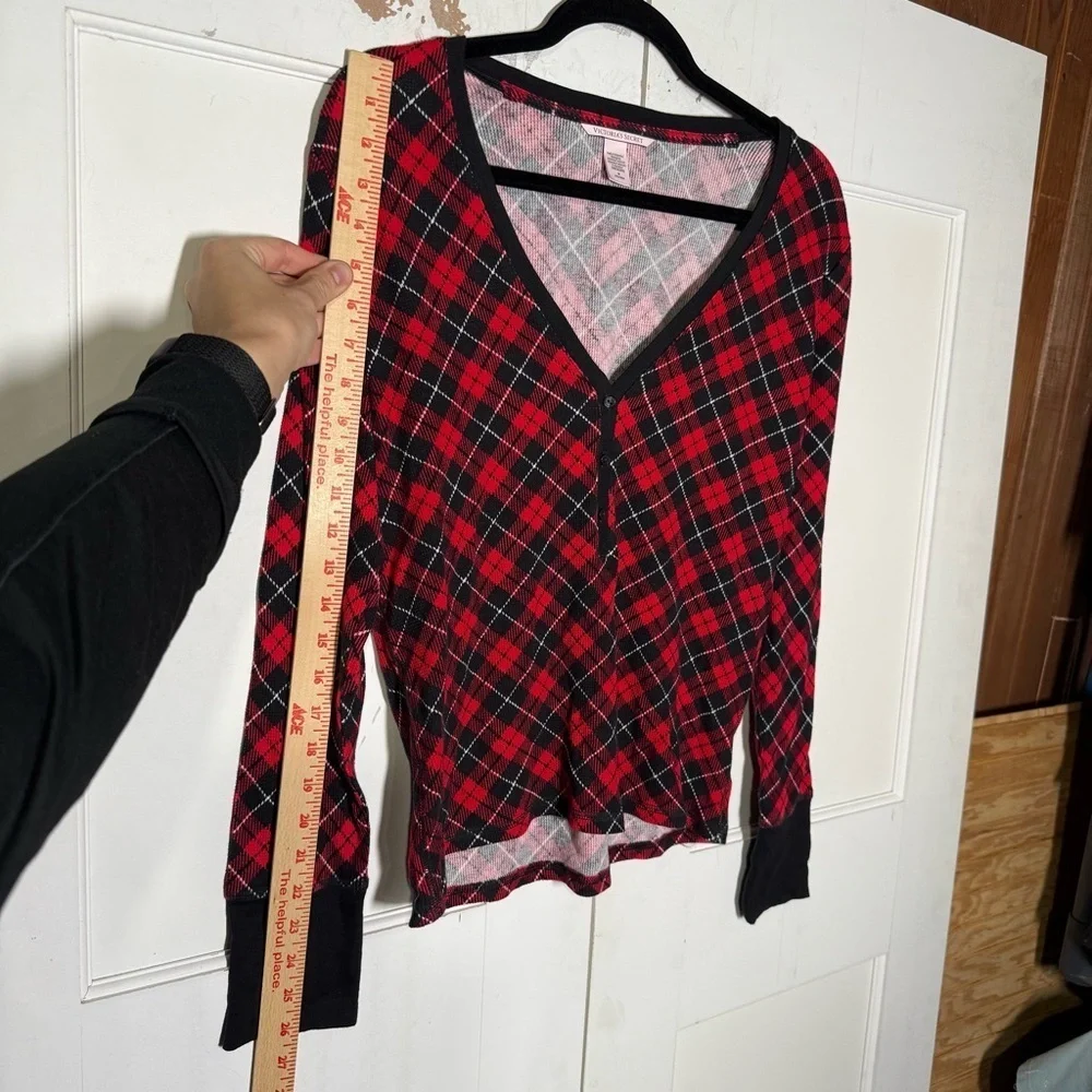 Victoria's Secret Thermal Pajama Top Plaid Red and Black Size Medium Button